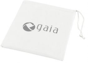 Foldable poncho in pouch