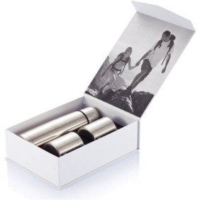 Vacuum flask and 2 mugs set