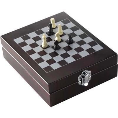 Wine And Chess Set