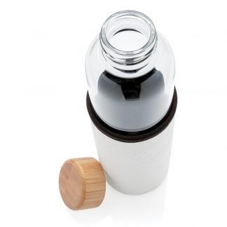 Glass bottle with textured PU sleeve