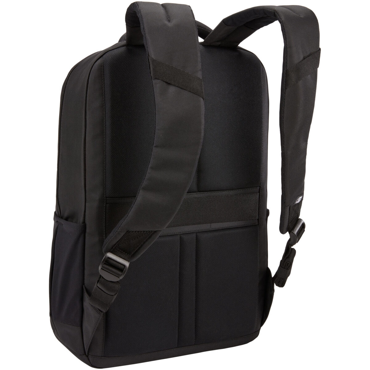 Case Logic Propel 15.6" laptop backpack 20L – Solid black back view
