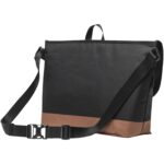 Herschel Cove recycled messenger bag 22.5L – Solid black extra view