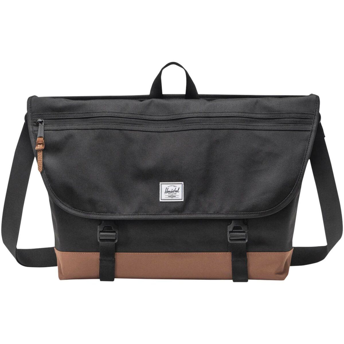 Herschel Cove recycled messenger bag 22.5L – Solid black front view