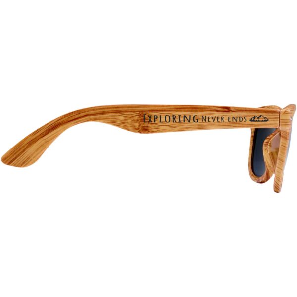 Mira wood-look sunglasses – Natural with logo
