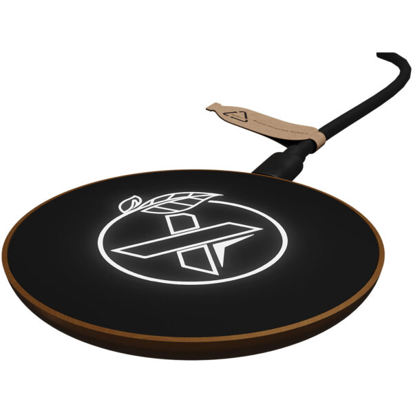 SCX.design W13 10W wooden wireless charging station – Brown with logo