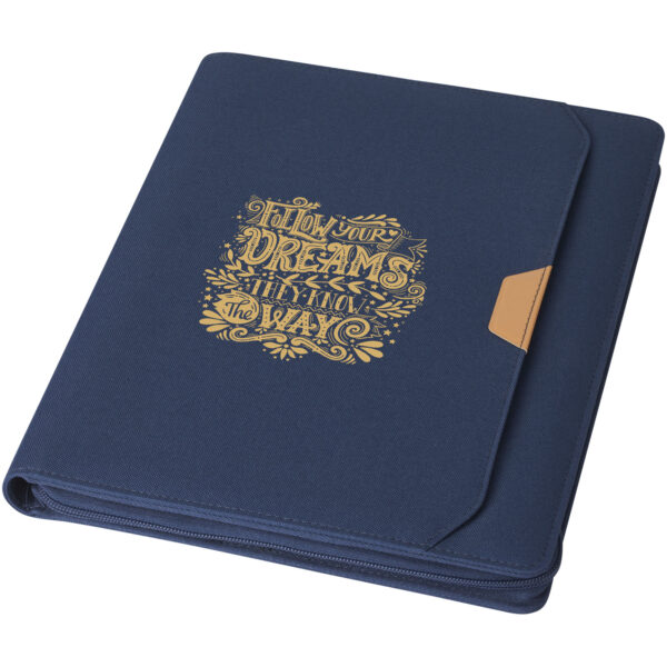 Nomumi A4 portfolio – Navy with logo