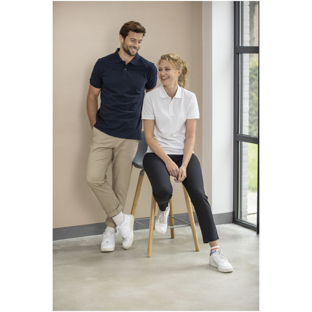 Emerald short sleeve unisex Aware™ recycled polo – White extra view