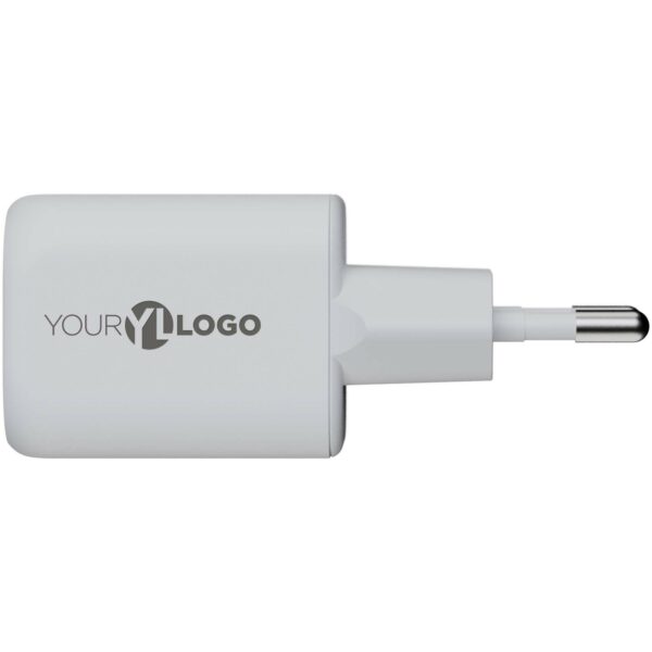 Xtorm XEC035 GaN² Ultra 35W wall charger – White with logo