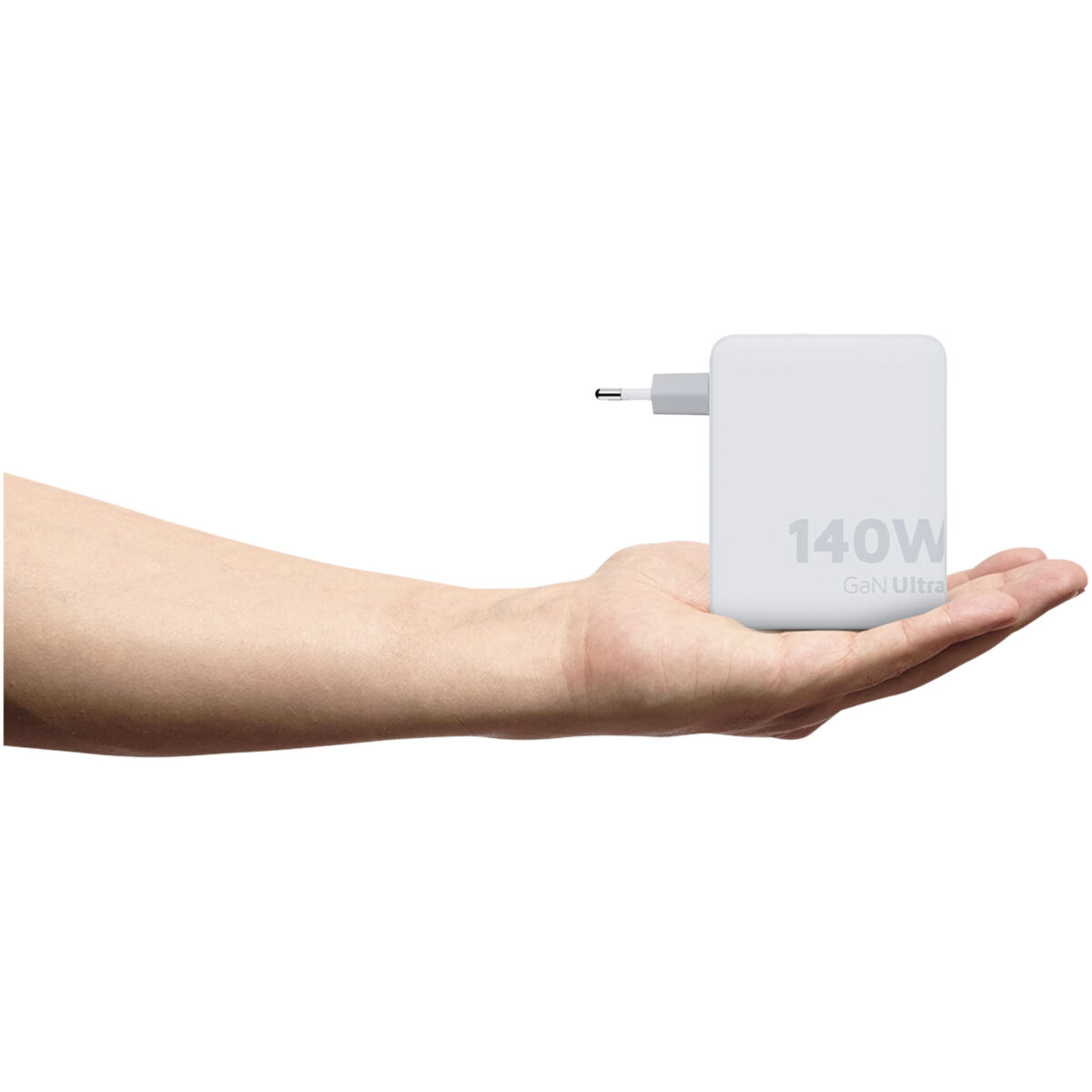 Xtorm XVC2140 GaN Ultra 140W travel charger with 240W USB-C PD cable – White extra view