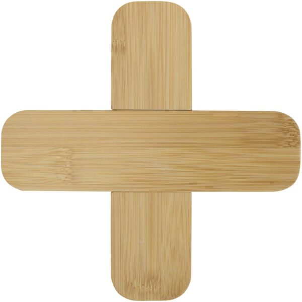 Croc bamboo trivet - large – Natural front view